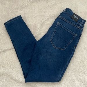 Denizen Levi High Rise Ankle Super Skinny jeans